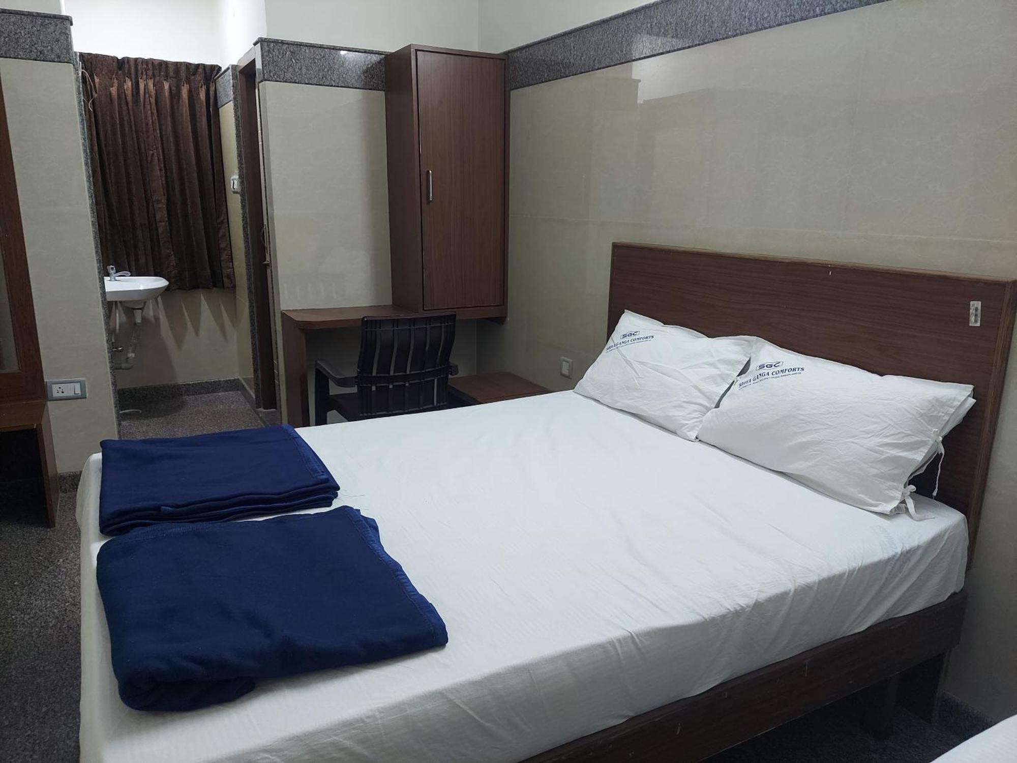 Shivaganga Comforts Bangalore Extérieur photo